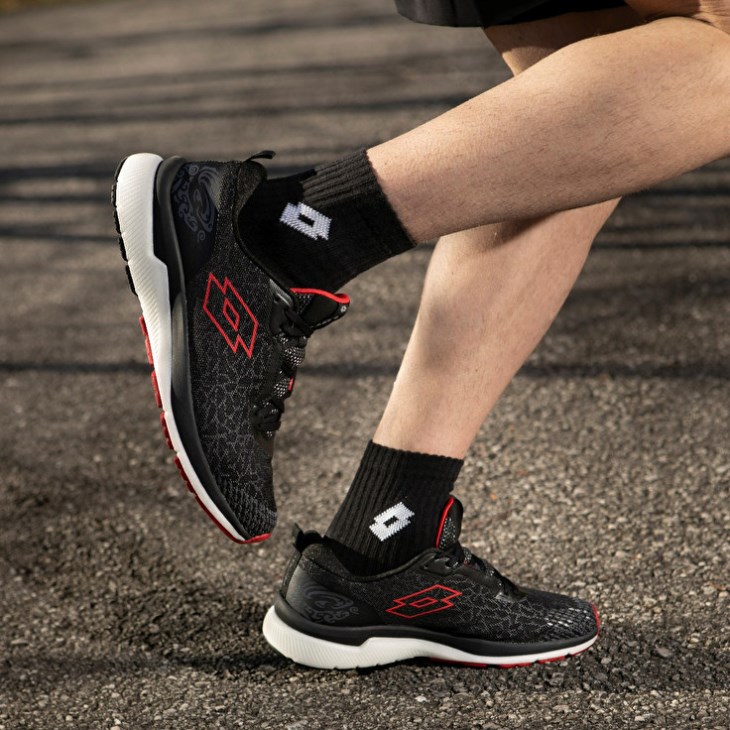 Zapatillas Running Lotto Volata Hyperpulse 100 Hombre Negras Rojas | VM174227D6